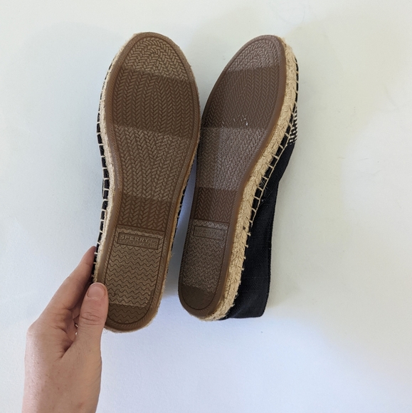 Sperry Katama Cape Slip On Shoes - Picture 8 of 9